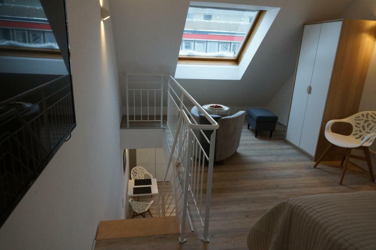Maisonette Apartment am Bahnhof - Adults only Innsbruck Exterior foto