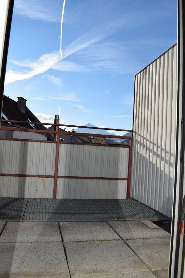 Maisonette Apartment am Bahnhof - Adults only Innsbruck Exterior foto