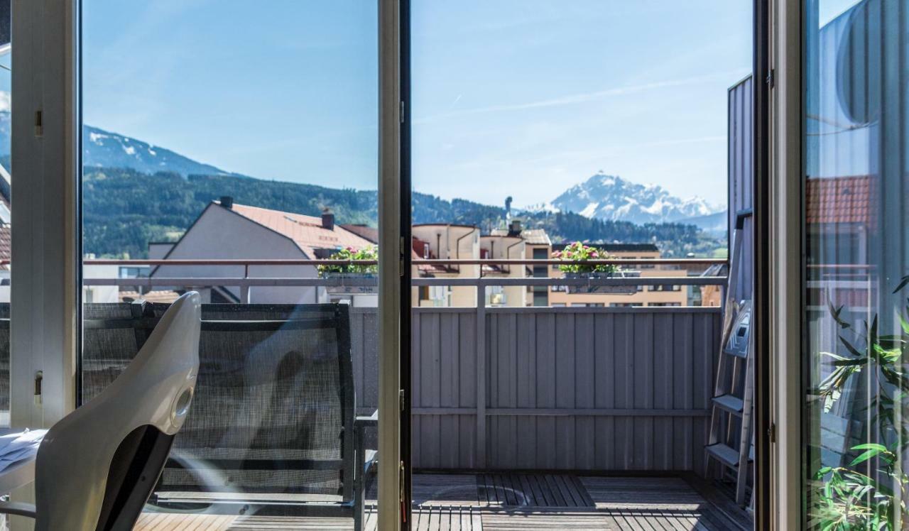 Maisonette Apartment am Bahnhof - Adults only Innsbruck Exterior foto