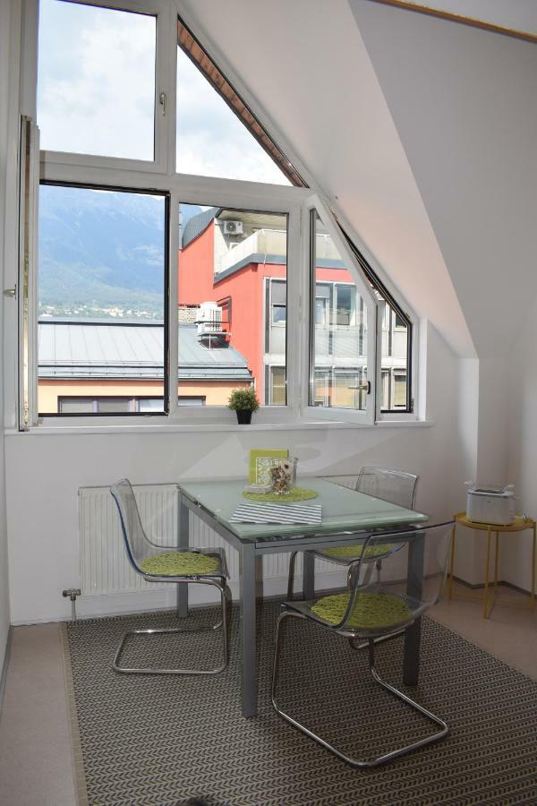 Maisonette Apartment am Bahnhof - Adults only Innsbruck Exterior foto